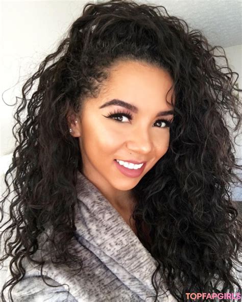 Jan 14, 2022 · Brittany Renner Nude and Hot Private Photos. Her nudes leaked in the latest celebrity porn scandal, and I am really happy. This time we get to see Brittany Renner naked pussy, and ass, but the most important for me is the view on these amazing gig tits. This black celebrity has abs, and her body is as tight as it can be. 